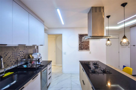 Apartamento à venda com 3 quartos em Jardim Vazani, São Paulo, SP