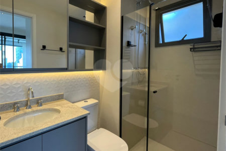 Studio locado á venda perto do metrô no Campo Belo, São Paulo - SP
