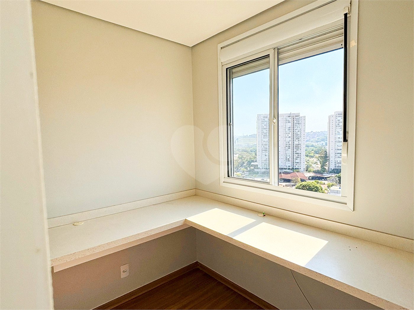 Apartamento à venda com 2 quartos em Santo Amaro, São Paulo, SP