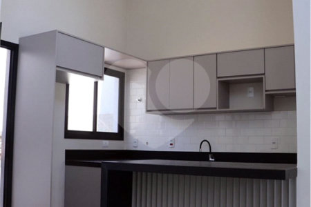 Casa à venda com 3 quartos, sendo 1 suíte, no condomínio Village Moutonee Salto, Salto - SP