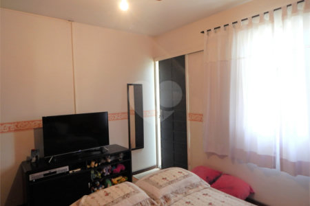 Sobrado à venda com 4 quartos, sendo 1 suíte, em Chácara Santo Antônio (zona Sul), São Paulo, SP