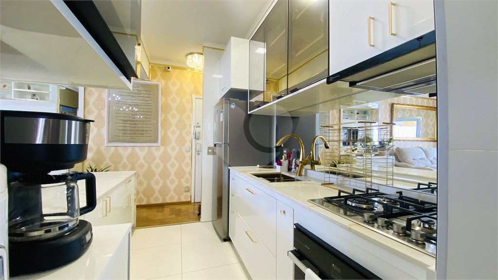 Apartamento à venda com 3 quartos, sendo 1 suíte, no Centro, São Bernardo do Campo, SP