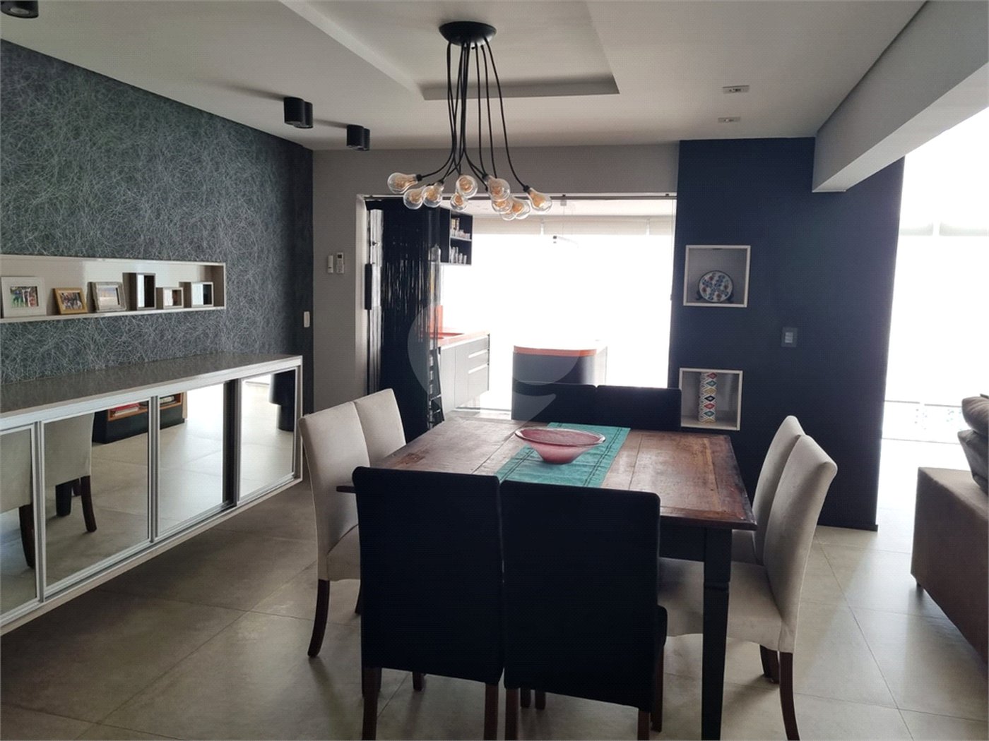 Apartamento à venda com 3 suítes em Vila Suzana, São Paulo, SP