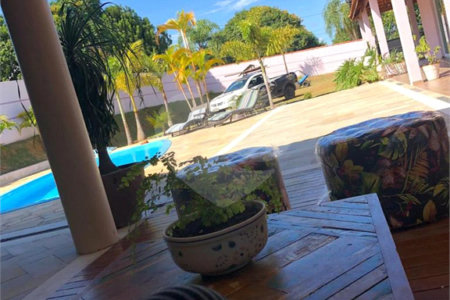 Chácara à venda com 3 quartos, sendo 1 suíte, no Centro, Araçoiaba da Serra, SP