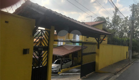 Casa à venda com 2 quartos no condomínio Residencial Armênia, Ferraz de Vasconcelos - SP