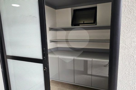 Casa à venda com 3 quartos, sendo 1 suíte, no condomínio Mantova, Indaiatuba - SP