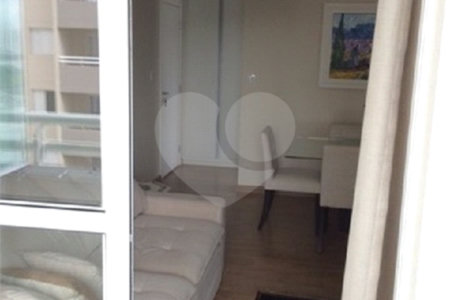 Apartamento à venda com 3 quartos, sendo 1 suíte, em Água Branca, São Paulo, SP