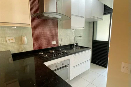 Apartamento à venda com 2 quartos, sendo 1 suíte,  em Vila Suzana, São Paulo, SP