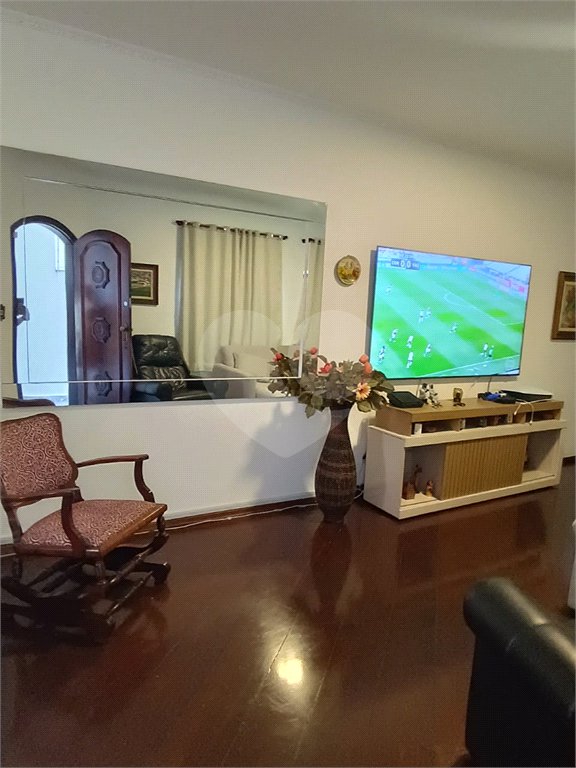 Sobrado à venda com 3 quartos, sendo 1 suíte, em Jardim São Paulo(zona Norte), São Paulo, SP