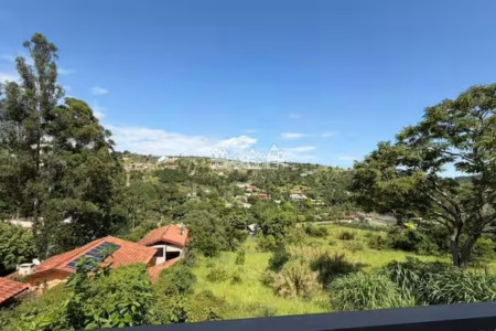 Casa à venda com 3 quartos, sendo 1 suíte,  em Jardim Brasil, Atibaia, SP