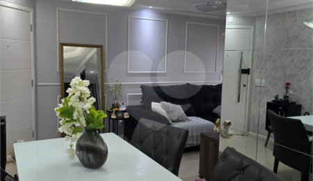 Apartamento à venda com 3 quartos, sendo 1 suíte,  em Cambuci, São Paulo, SP
