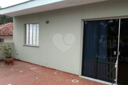 Casa à venda com 2 quartos em Jardim Peri Peri, São Paulo, SP
