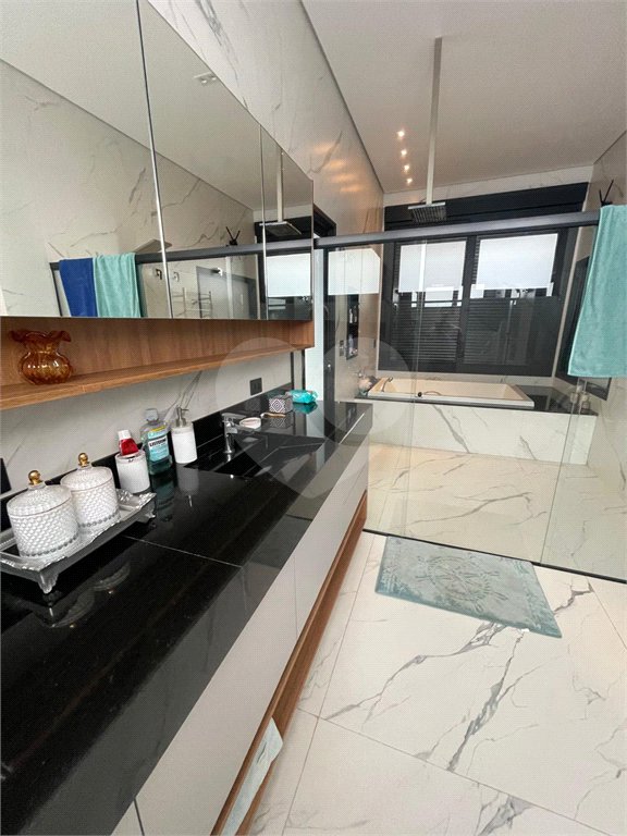 Casa à venda ou para alugar com 4 suítes no condomínio Jardim Salto Grande, Araraquara - SP
