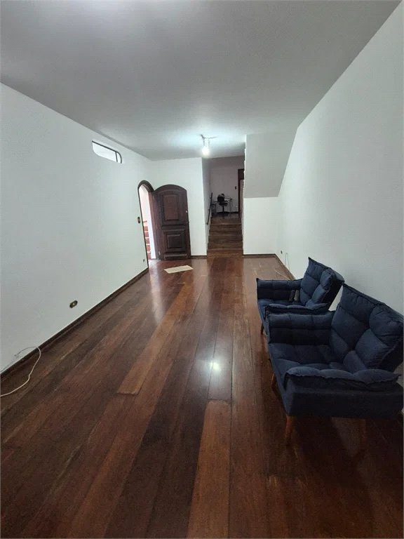 Sobrado à venda com 3 quartos, sendo 1 suíte, em Vila São Francisco, São Paulo, SP