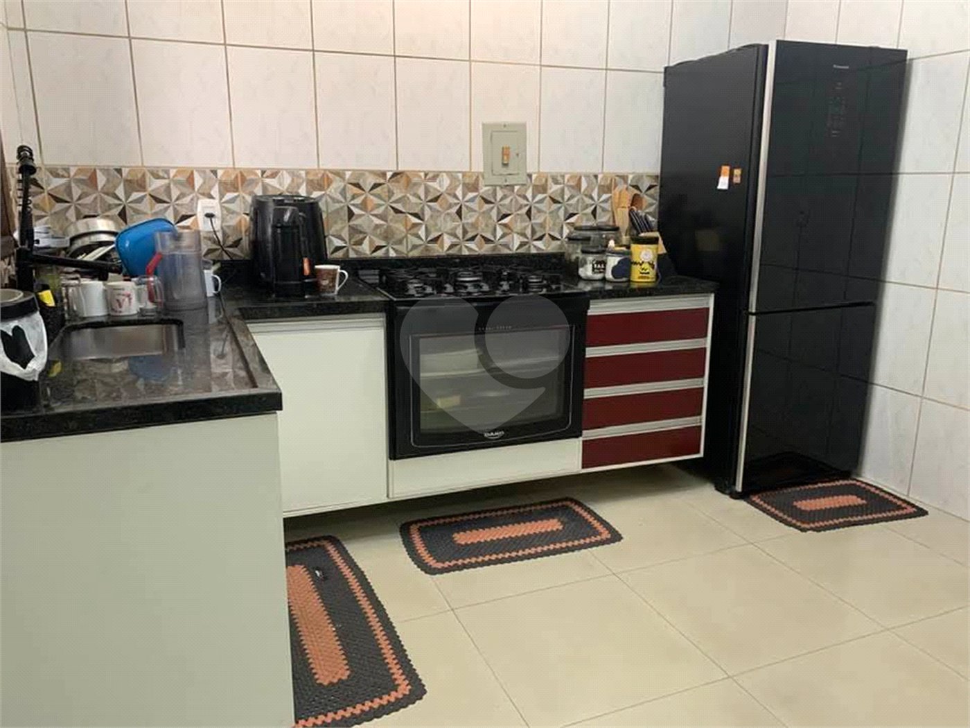 Sobrado à venda com 3 quartos, sendo 1 suíte, em Vila São Paulo, Mogi das Cruzes, SP