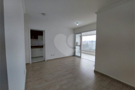 Apartamento para alugar com 2 quartos, sendo 1 suíte, em Parque São Domingos, São Paulo, SP