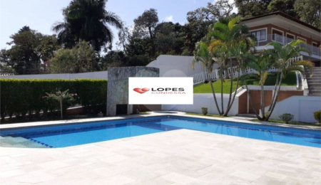 Casa à venda com 6 suítes em Caraguatá, Mairiporã, SP