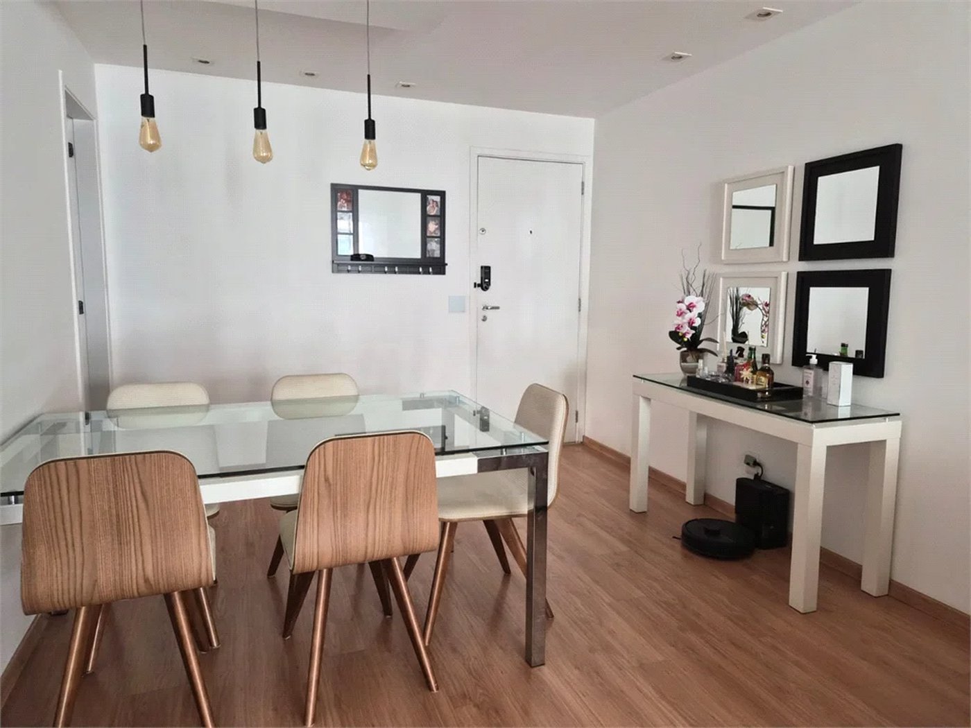 Apartamento à venda com 2 quartos, sendo 1 suíte, em Pinheiros, São Paulo, SP