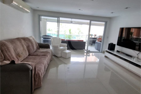 Apartamento à venda com 4 suítes em Mooca, São Paulo, SP
