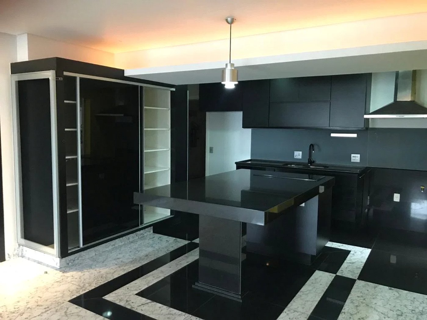 Apartamento à venda com 2 quartos, sendo 1 suíte, em Vila Andrade, São Paulo, SP