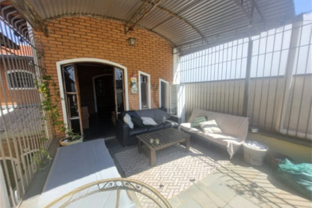 Casa à venda com 3 quartos, sendo 1 suíte, no Centro, Vinhedo, SP