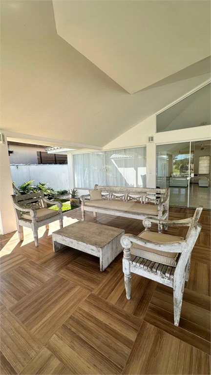 Casa à venda com 3 quartos, sendo 2 suítes, em Marina, Armação dos Búzios, RJ
