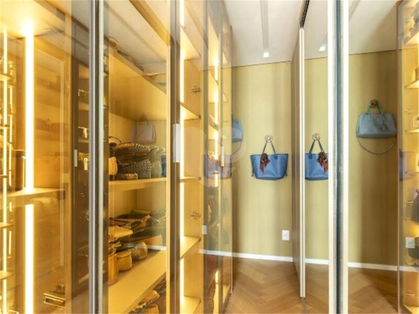 Apartamento à venda com 2 suítes em Brooklin, São Paulo, SP