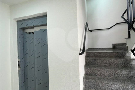 Casa à venda com 2 quartos, sendo 1 suíte, em Parque Vitória, São Paulo, SP