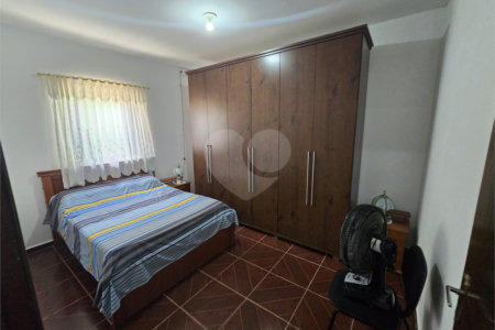 Casa à venda com 3 quartos em Vila Prado, Itapetininga, SP