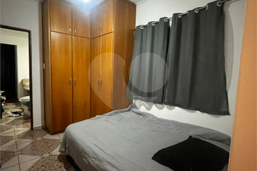 Sobrado à venda com 3 quartos em Tremembé, São Paulo, SP