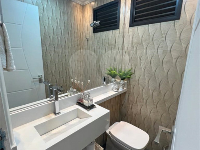 Apartamento à venda com 3 suítes em Santana, São Paulo, SP