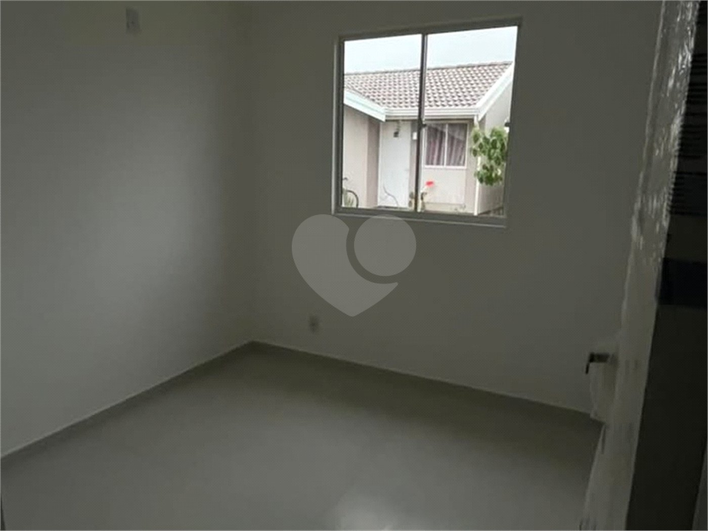 Casa à venda com 2 quartos no condomínio Alea, Iperó - SP