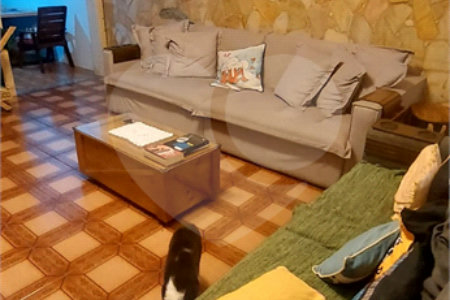 Casa à venda com 3 quartos, sendo 1 suíte, em Perdizes, São Paulo, SP
