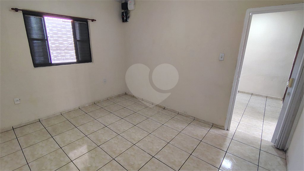 Casa à venda com 2 quartos em Vila Hortência, Sorocaba, SP
