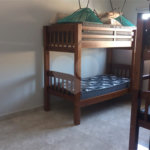 Casa à venda com 3 quartos, sendo 1 suíte, no condomínio Village da Serra, Araçoiaba da Serra - SP