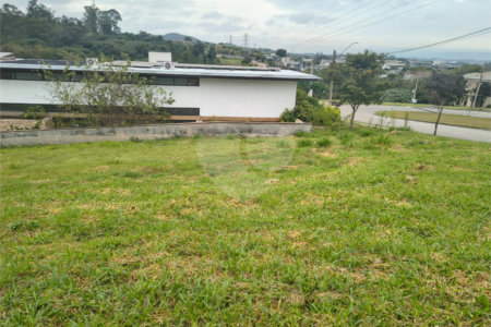Terreno à venda no condomínio Residencial Campo de Toscana, Vinhedo - SP