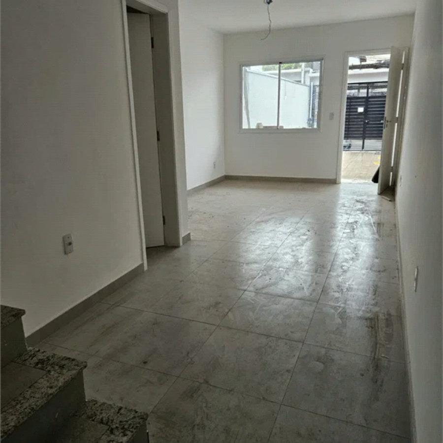 Casa à venda com 2 suítes em Jardim Ester, São Paulo, SP