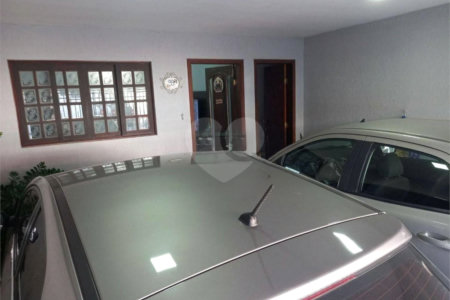 Casa à venda com 3 quartos, sendo 1 suíte, em Vila Assis, Sorocaba, SP