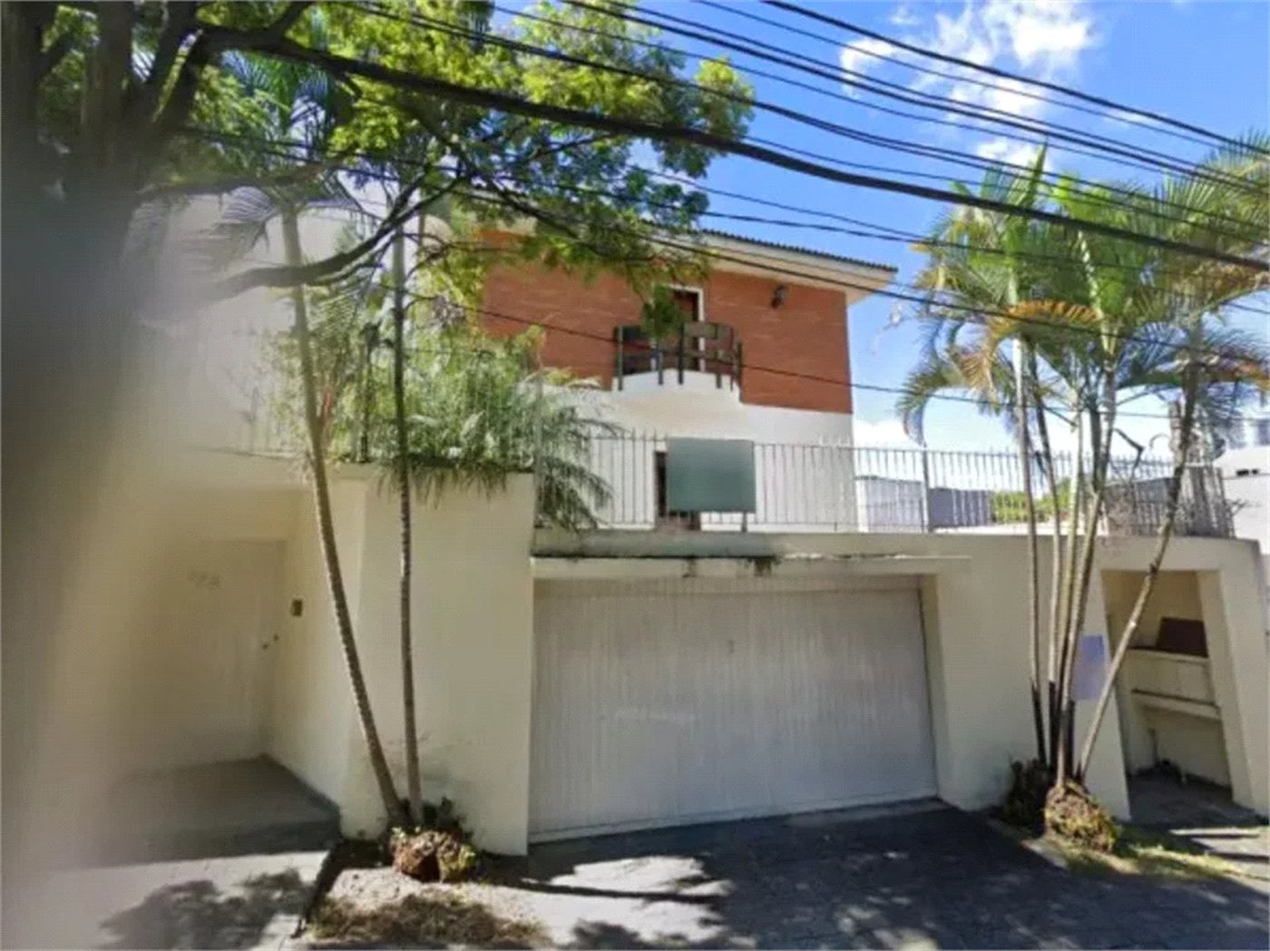 Sobrado à venda com 4 quartos, sendo 2 suítes, em Vila Andrade, São Paulo, SP