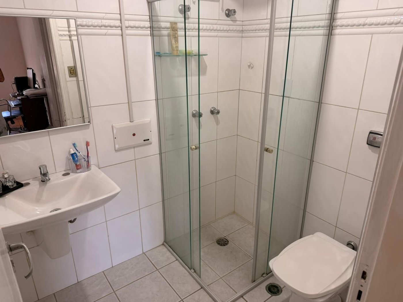 Apartamento com 2 dormitórios à venda, 80 m² por R$ 530.000,00 - Gonzaga - Santos/SP