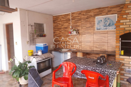 Casa Térrea à venda com 3 quartos, sendo 1 suíte, em Éden, Sorocaba, SP