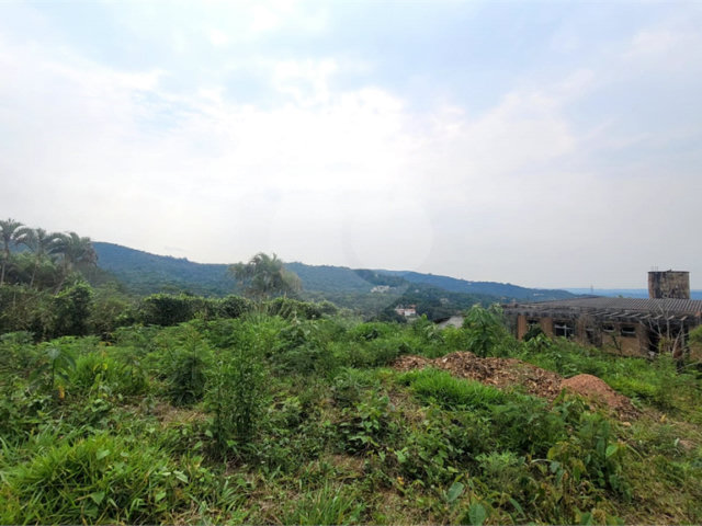 Terreno à venda no condomínio Alpes da Cantareira, Mairiporã - SP