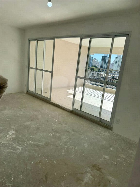 Apartamento à venda com 3 suítes em Brás, São Paulo, SP