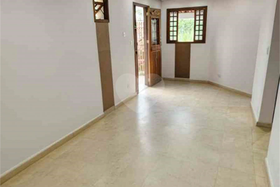 Casa à venda ou para alugar com 4 quartos, sendo 1 suíte,  em Tremembé, São Paulo, SP