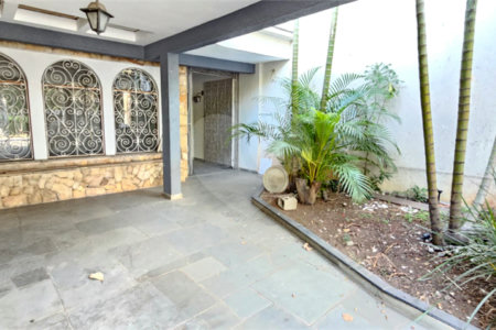 Sobrado à venda com 3 quartos, sendo 1 suíte,  em Jardim Humaitá, São Paulo, SP