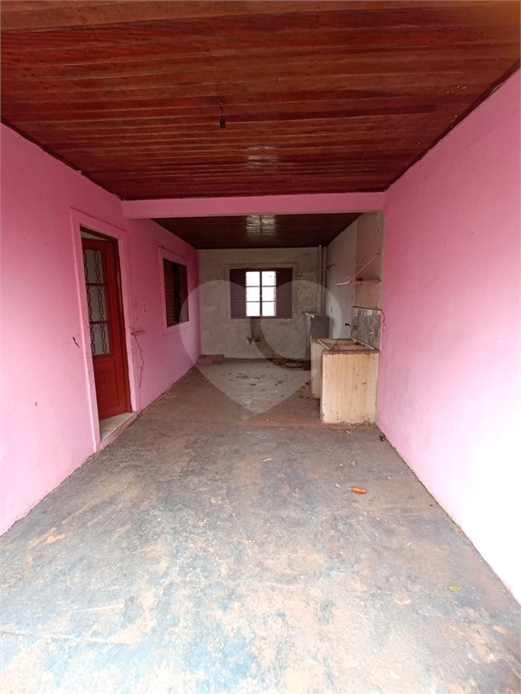 Salão à venda com 3 quartos, sendo 1 suíte, em Vila Áurea, Ponta Porã, MS