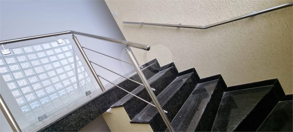 Sobrado à venda com 3 suítes em Vila Nair, São Paulo, SP
