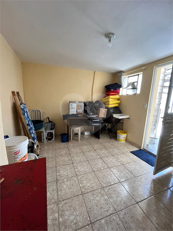 Sobrado à venda com 3 quartos, sendo 1 suíte, em Vila Paulicéia, São Paulo, SP