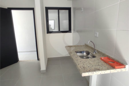 Casa à venda com 1 quarto em Parada Inglesa, São Paulo, SP