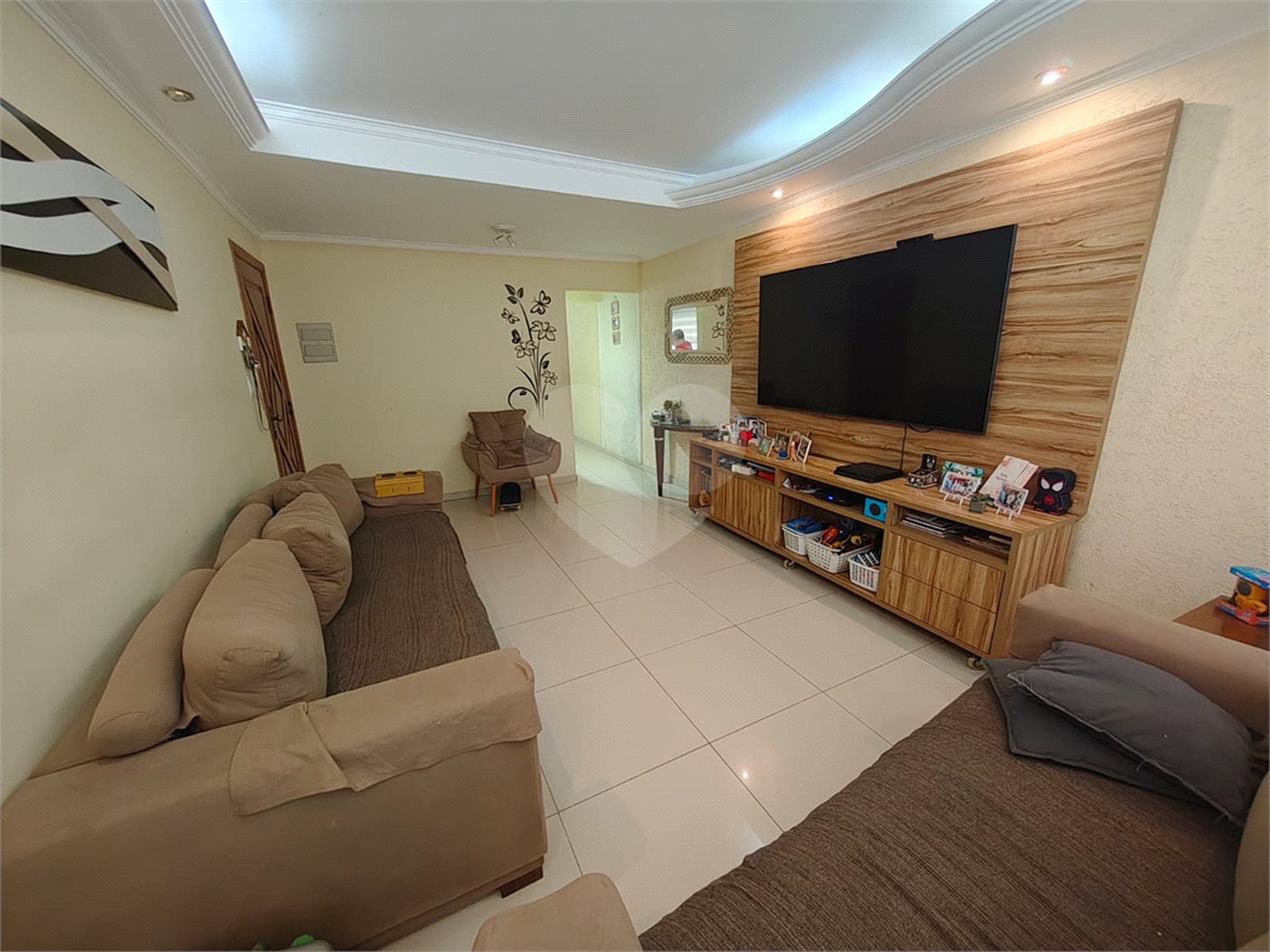 Sobrado à venda com 3 quartos, sendo 1 suíte,  em Tremembé, São Paulo, SP